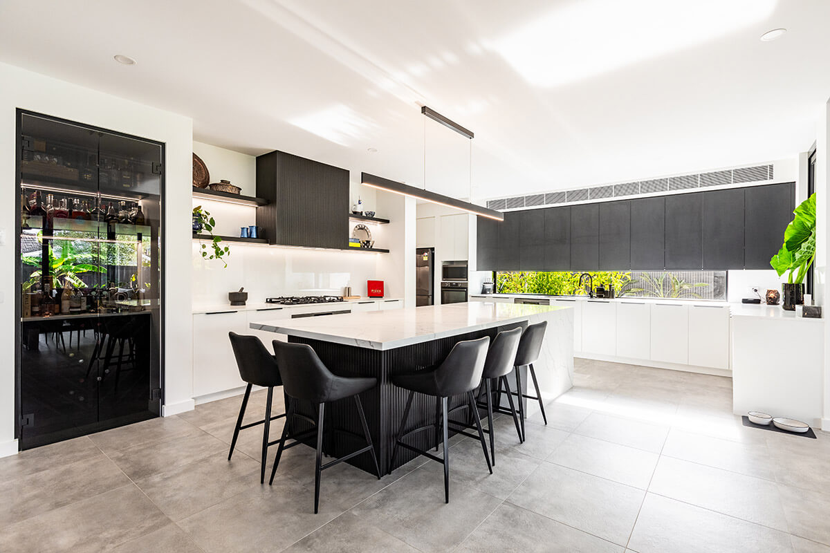 Eltcon, aluminium windows and doors, valley windows