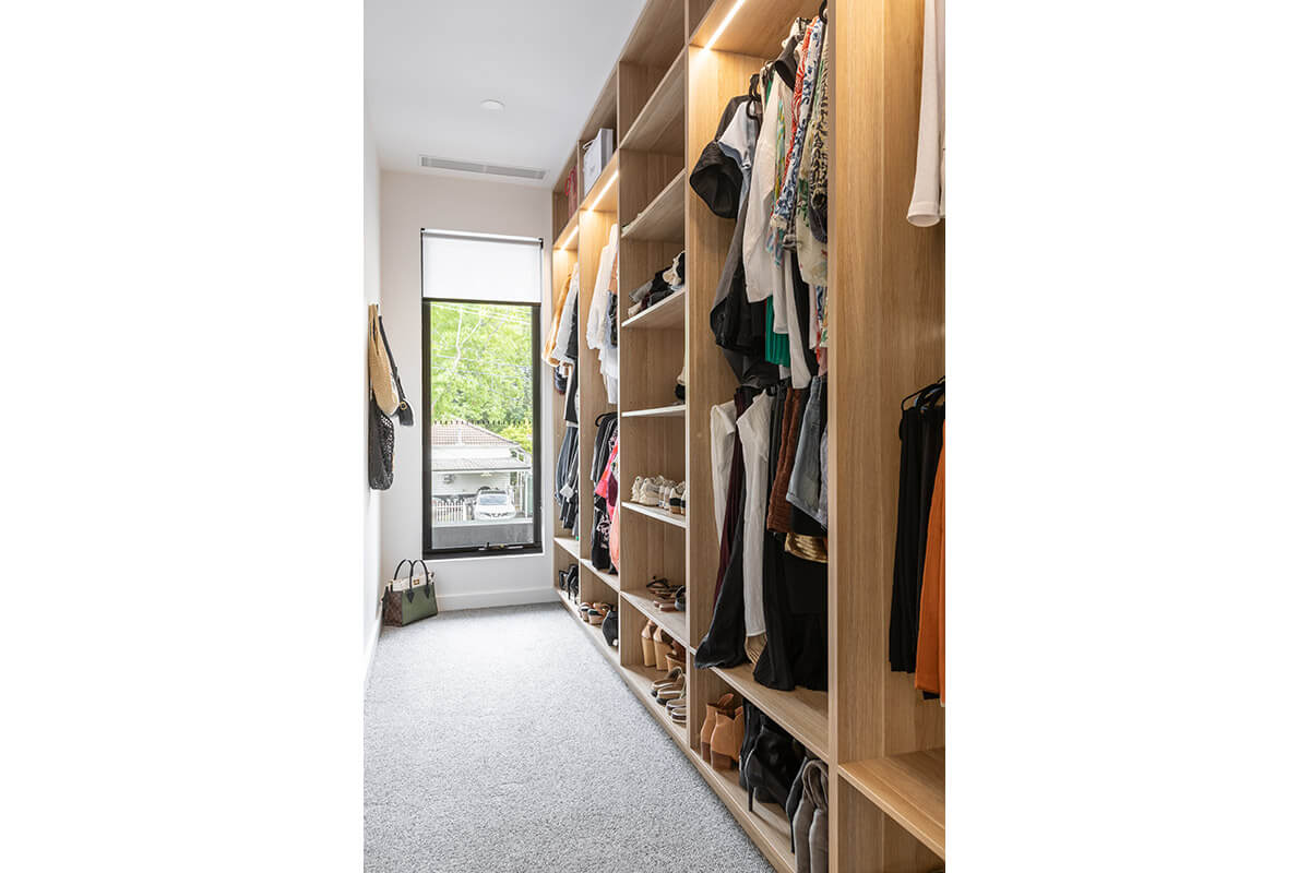 Eltcon, aluminium windows and doors, valley windows