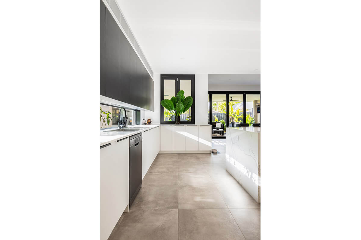 Eltcon, aluminium windows and doors, valley windows